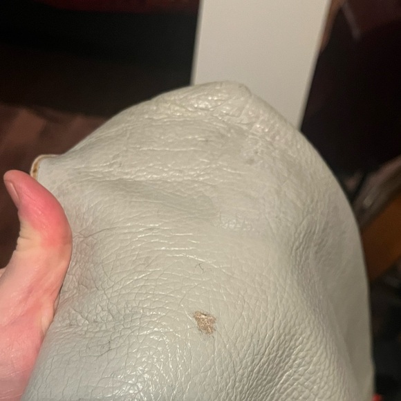 Cuyana Classic Leather Zipper Tote — Grey - Picture 10 of 11